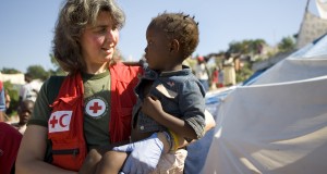 Voluntario cruz roja